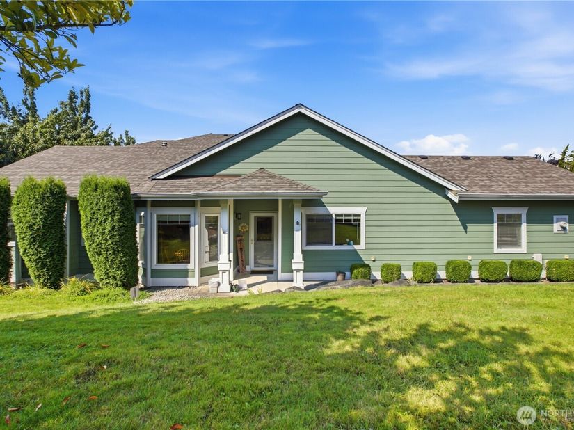 10700 SE 260th Street A101, Kent WA 98030