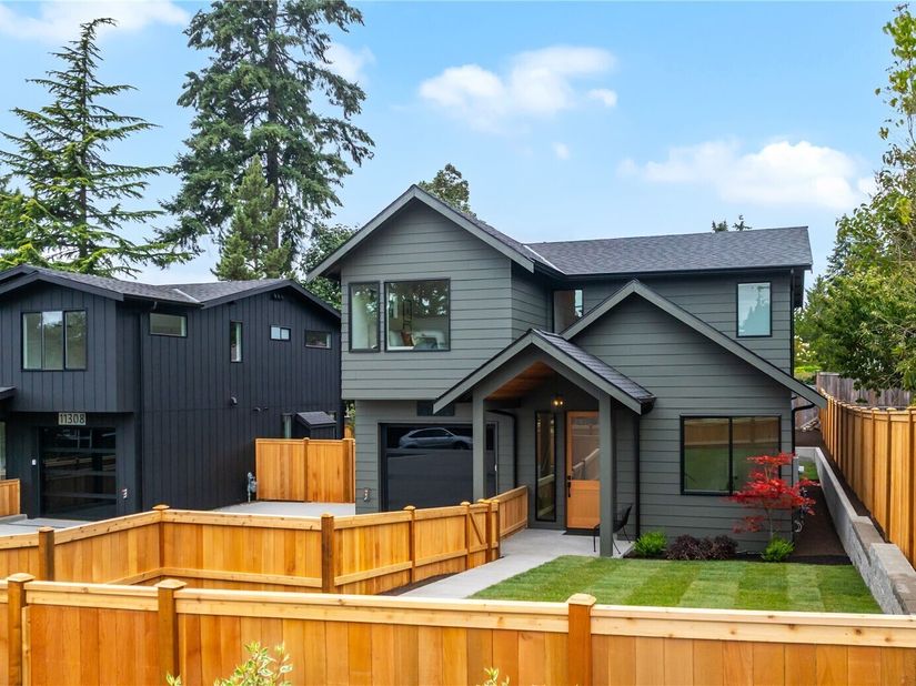 11312 NE 60th Street, Kirkland WA 98033