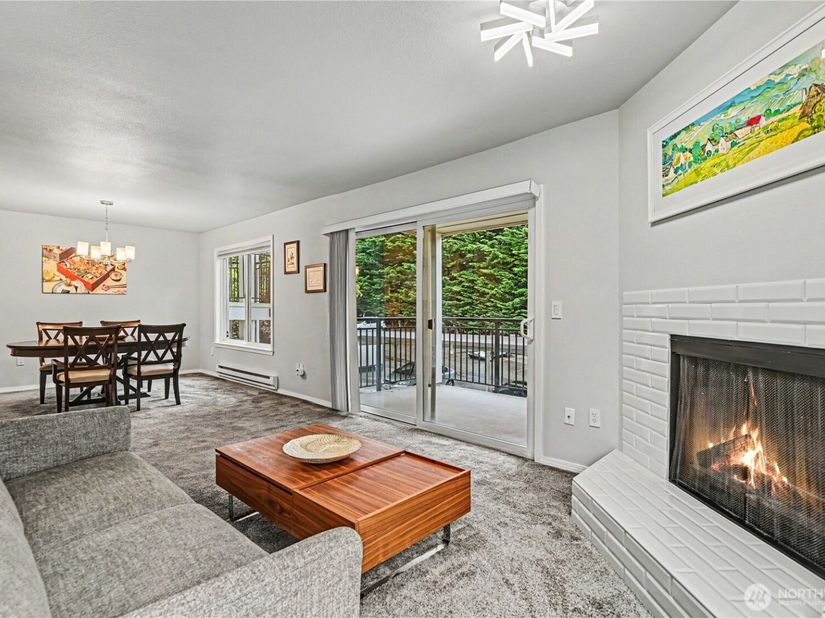 13616 NE 7th Street E3, Bellevue WA 98005