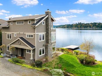 2033 E Lake Sammamish Parkway NE