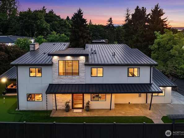 107 6th Street S, Kirkland WA 98033
