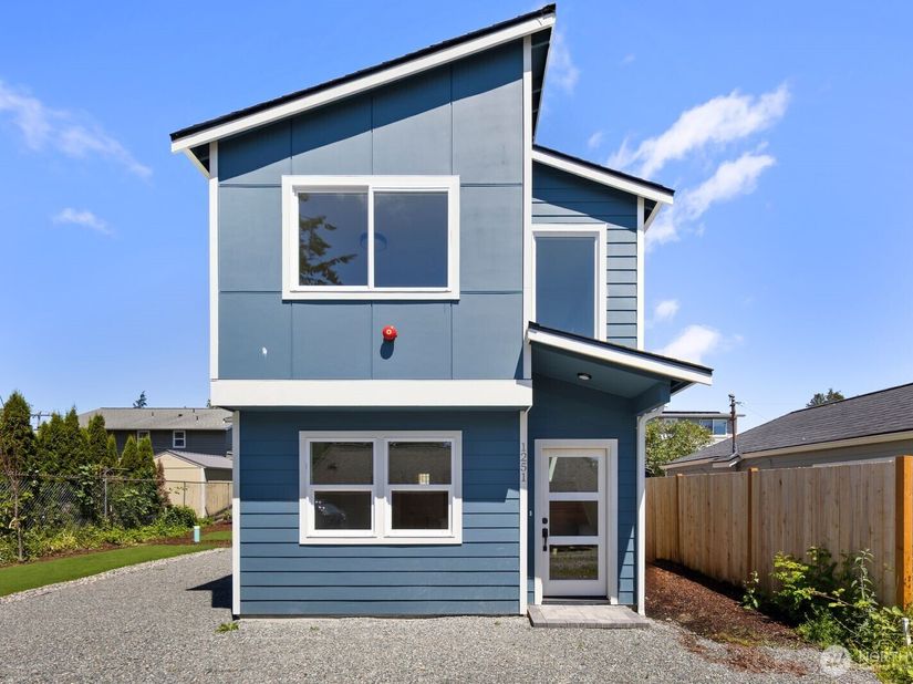 1251 SW 151st Street, Seattle WA 98166