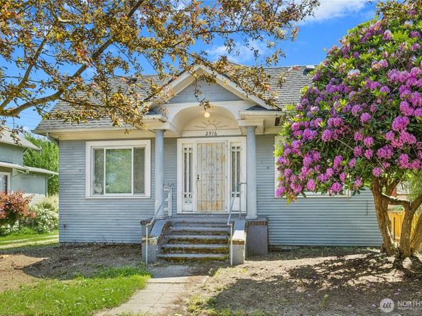 2916 18th Avenue S, Seattle WA 98144