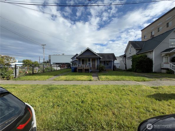 1409 NW 54th Street, Seattle WA 98107