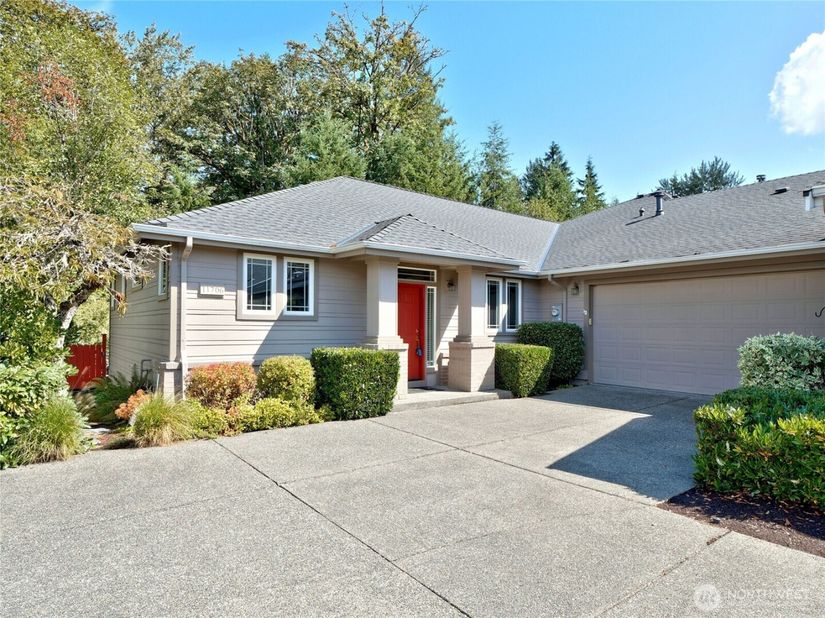 11706 239th Avenue NE, Redmond WA 98053