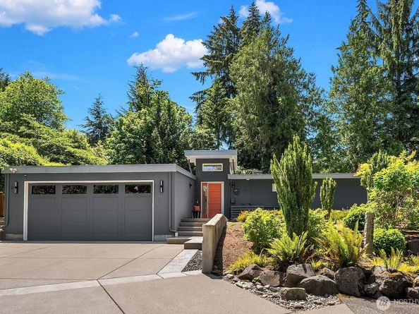 7260 W Mercer Way, Mercer Island WA 98040