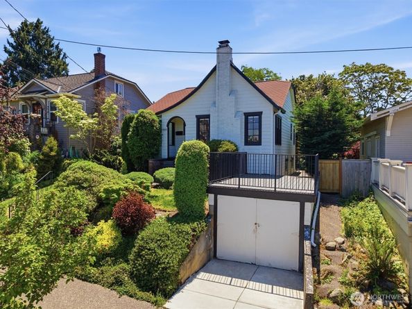 4809 SW Findlay Street, Seattle WA 98136