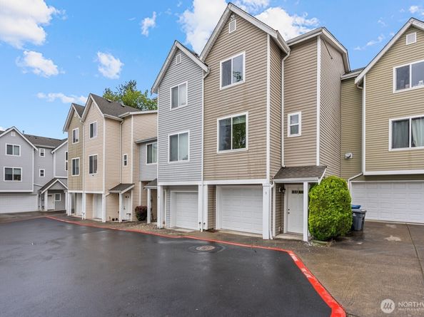 25220 104th Avenue SE 9, Kent WA 98030