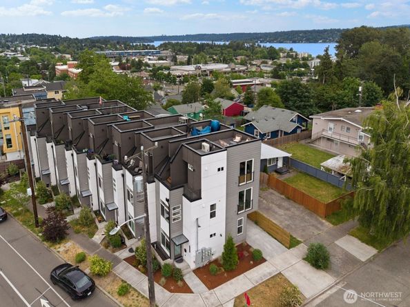 9326 Renton Avenue S G, Seattle WA 98118