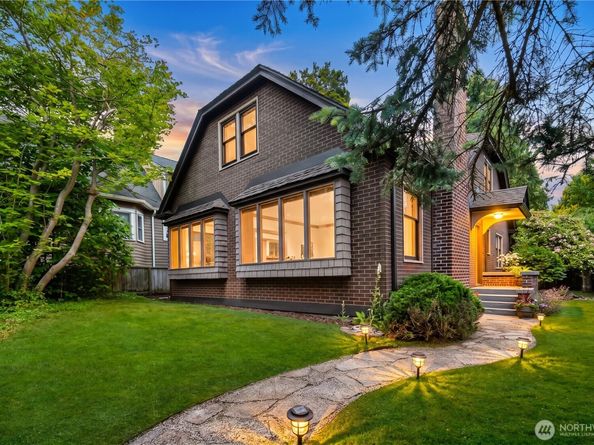 2654 W Dravus Street, Seattle WA 98199