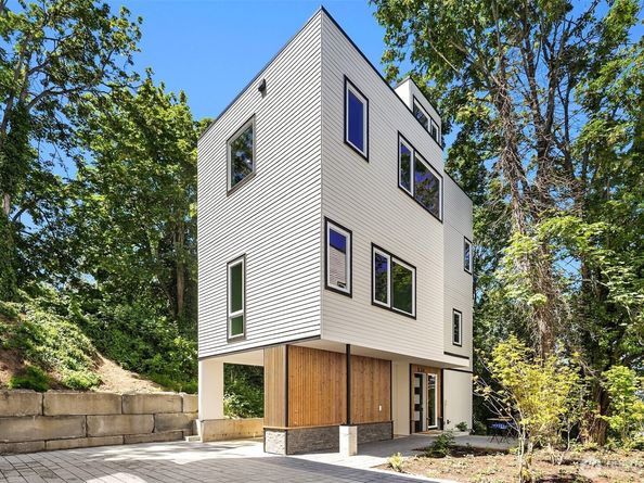 534 W Barrett Street, Seattle WA 98119