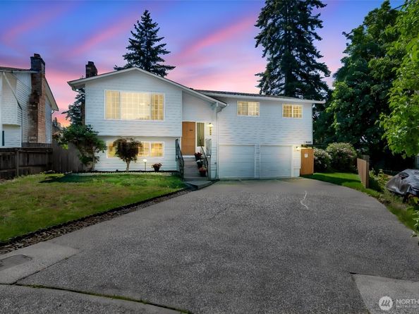 18925 49th Place W, Lynnwood WA 98036