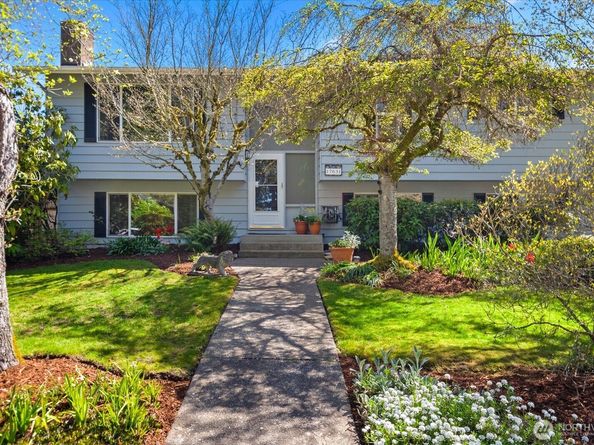 17631 69th Place W, Edmonds WA 98026