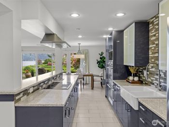 17498 NE 40th Place