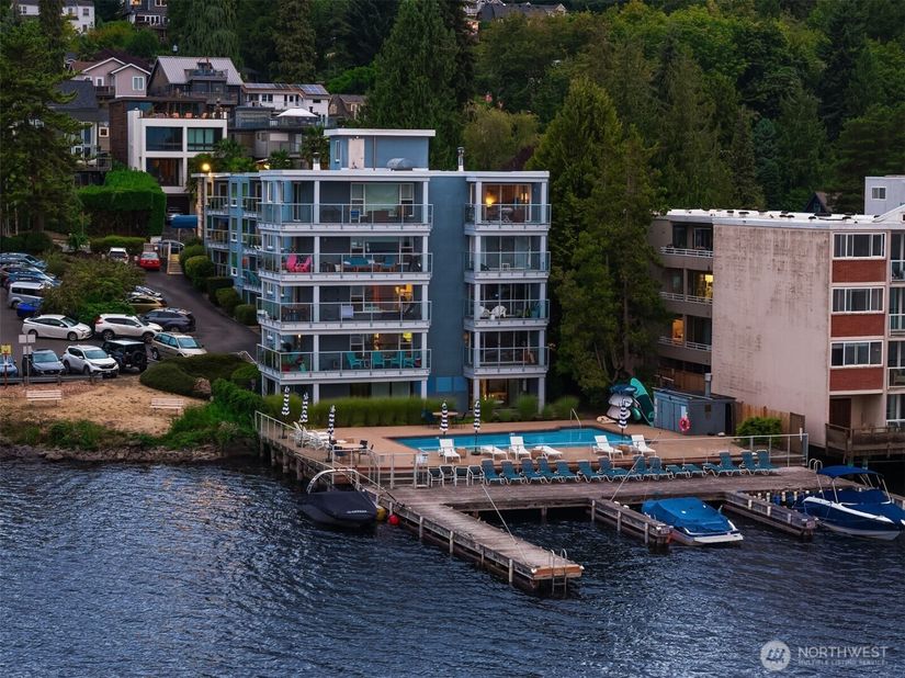 720 Lakeside Avenue S 106, Seattle WA 98144