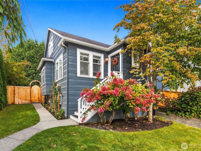 3613 35th Avenue SW, Seattle WA 98126