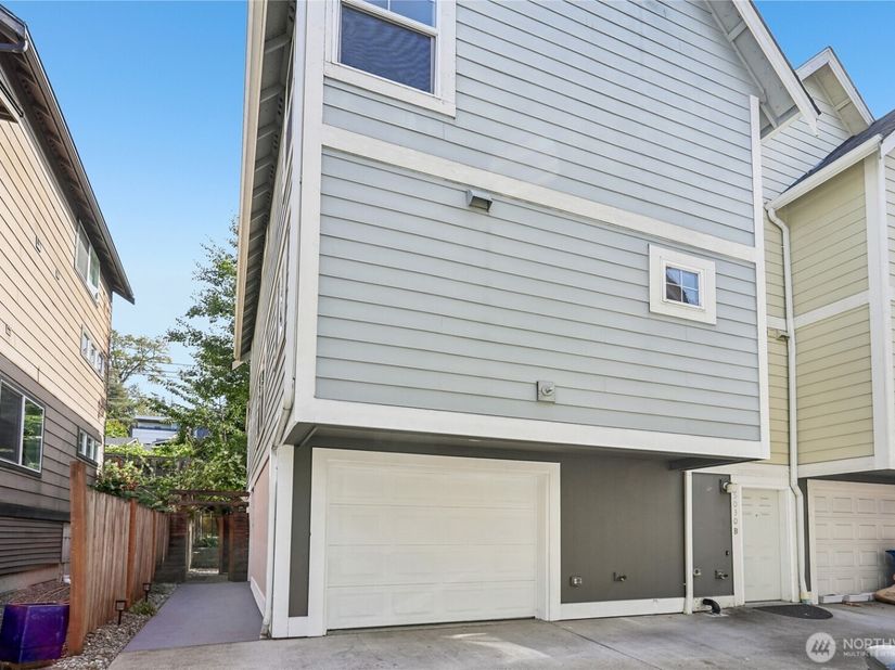 5030 Delridge Way SW A, Seattle WA 98106