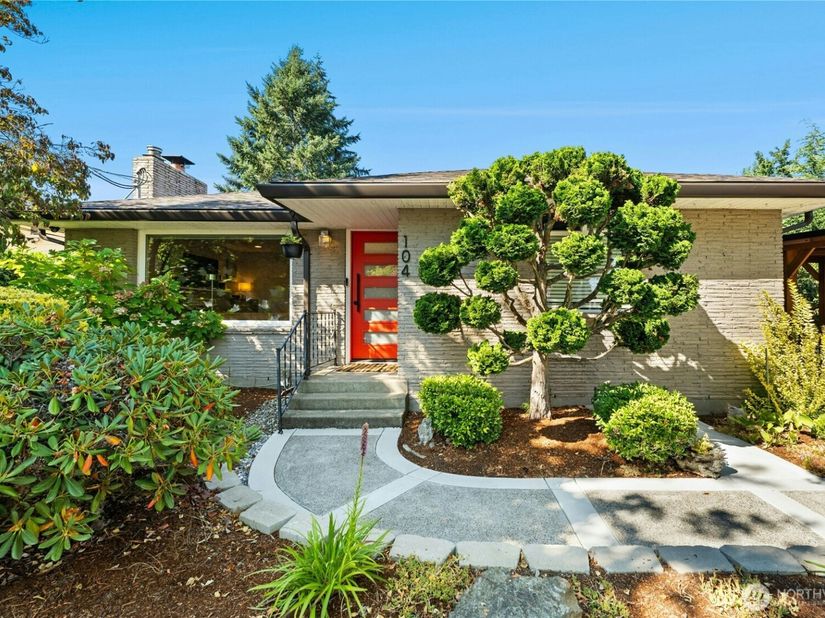 104 SW 132nd Street, Burien WA 98146