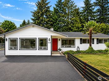 528 SW 118th Street