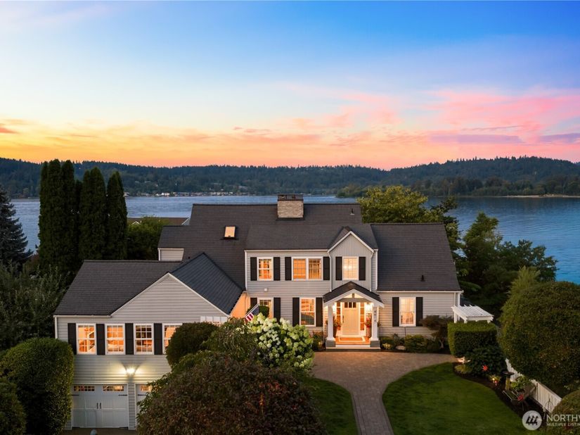 4814 194th Avenue SE, Issaquah WA 98027