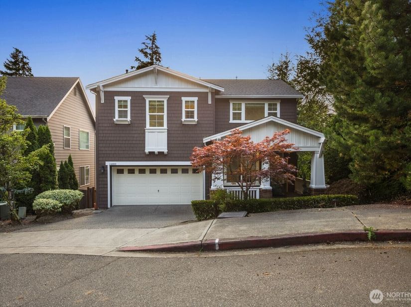 14008 SE 21st Place, Bellevue WA 98007