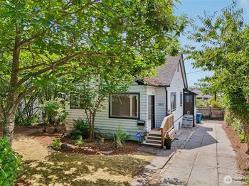 1807 30th Avenue S