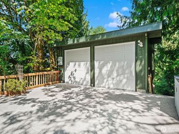 16524 35th Avenue NE