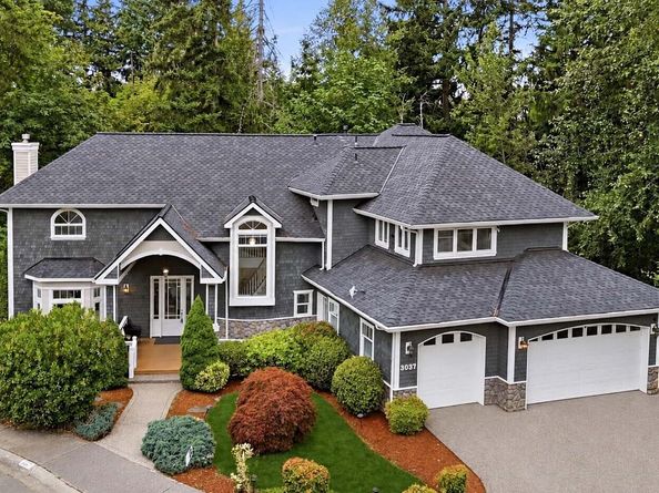 3697 134th Ave SE, Bellevue WA 98006