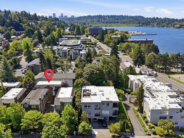 10135 NE 62nd Street C, Kirkland WA 98033