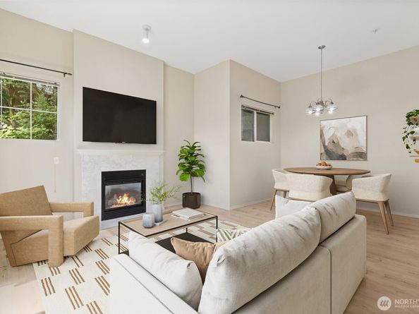 5383 164th Avenue SE, Bellevue WA 98006