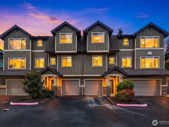 1900 Weaver Road J104, Snohomish WA 98290