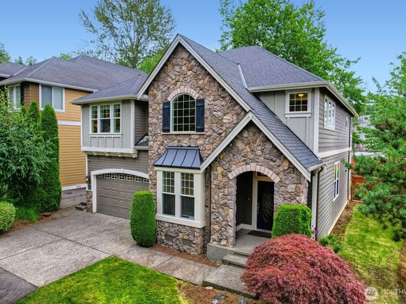 1001 S 38th Court, Renton WA 98055