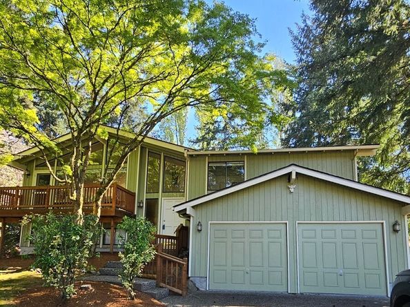 13919 SE 3rd Place, Bellevue WA 98005