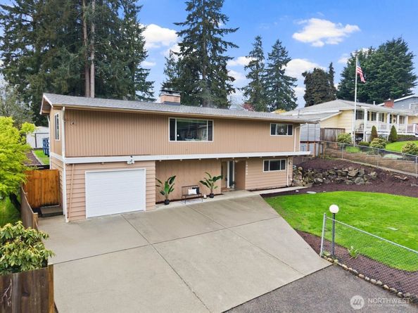 16049 SE 131st Street, Renton WA 98059