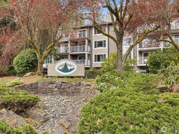 210 Mountain Park Boulevard SW F303, Issaquah WA 98027
