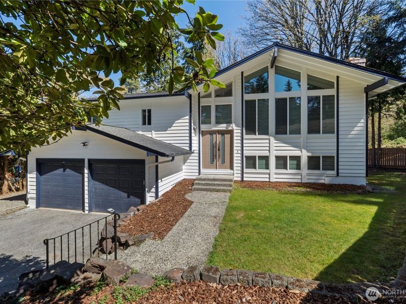 10518 165th Place NE, Redmond WA 98052