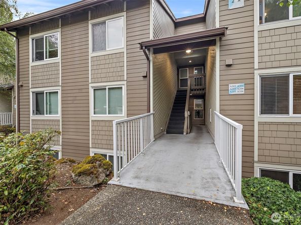 200 Mt Park Boulevard SW A103, Issaquah WA 98027