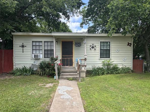 129 E Wanda Drive , Garland Texas 75040