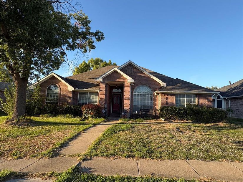 6113  Homewood Avenue , Rowlett Texas 75089
