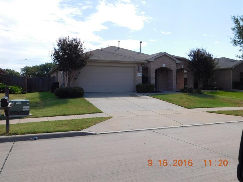 7824  Milestone Ridge Drive , Frisco Texas 75035