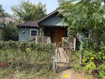 2343  Macon Street 