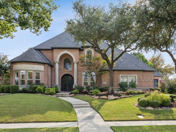 1108  Waterfall Drive , McKinney Texas 75072