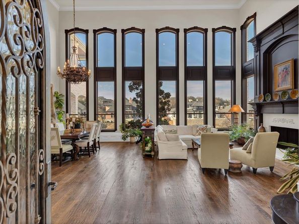 715  Winding Bend Circle , Highland Village Texas 75077