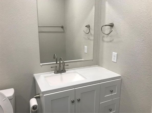 1924  Oak Hill Circle  , Dallas Texas 75217