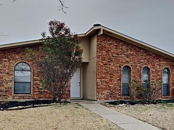 745  Cambridge Drive 