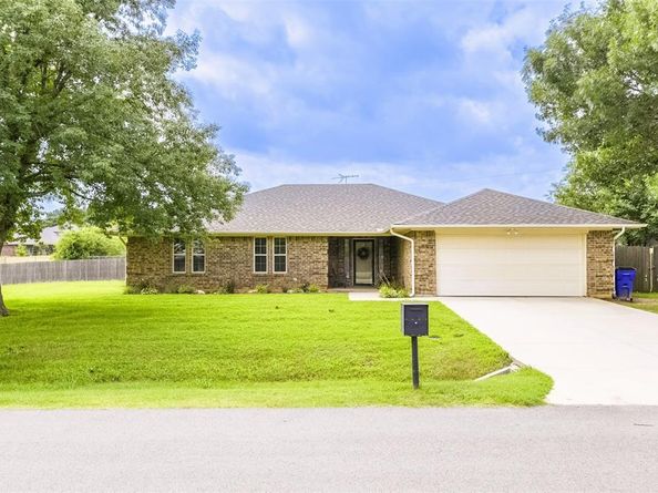 257  Spring Brook Drive , Mansfield Texas 76063