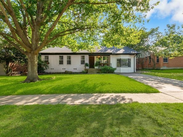 11621  Tuscany Way , Dallas Texas 75218
