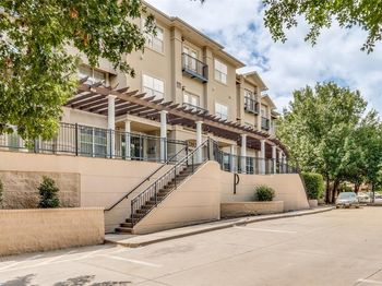 3102  Kings Road 