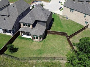 3100  Greenbriar Drive 
