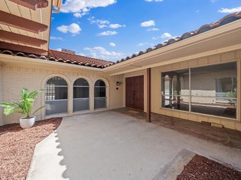 416  Forest Grove Drive 